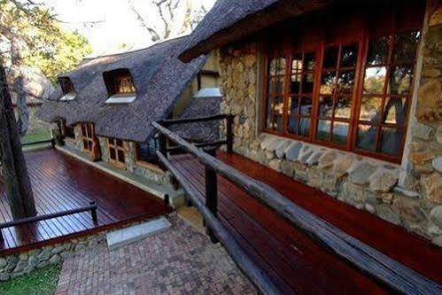 Indlovu River Lodge Karongwe Game Reserve Bagian luar foto