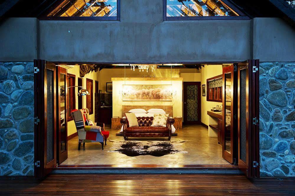 Indlovu River Lodge Karongwe Game Reserve Bagian luar foto